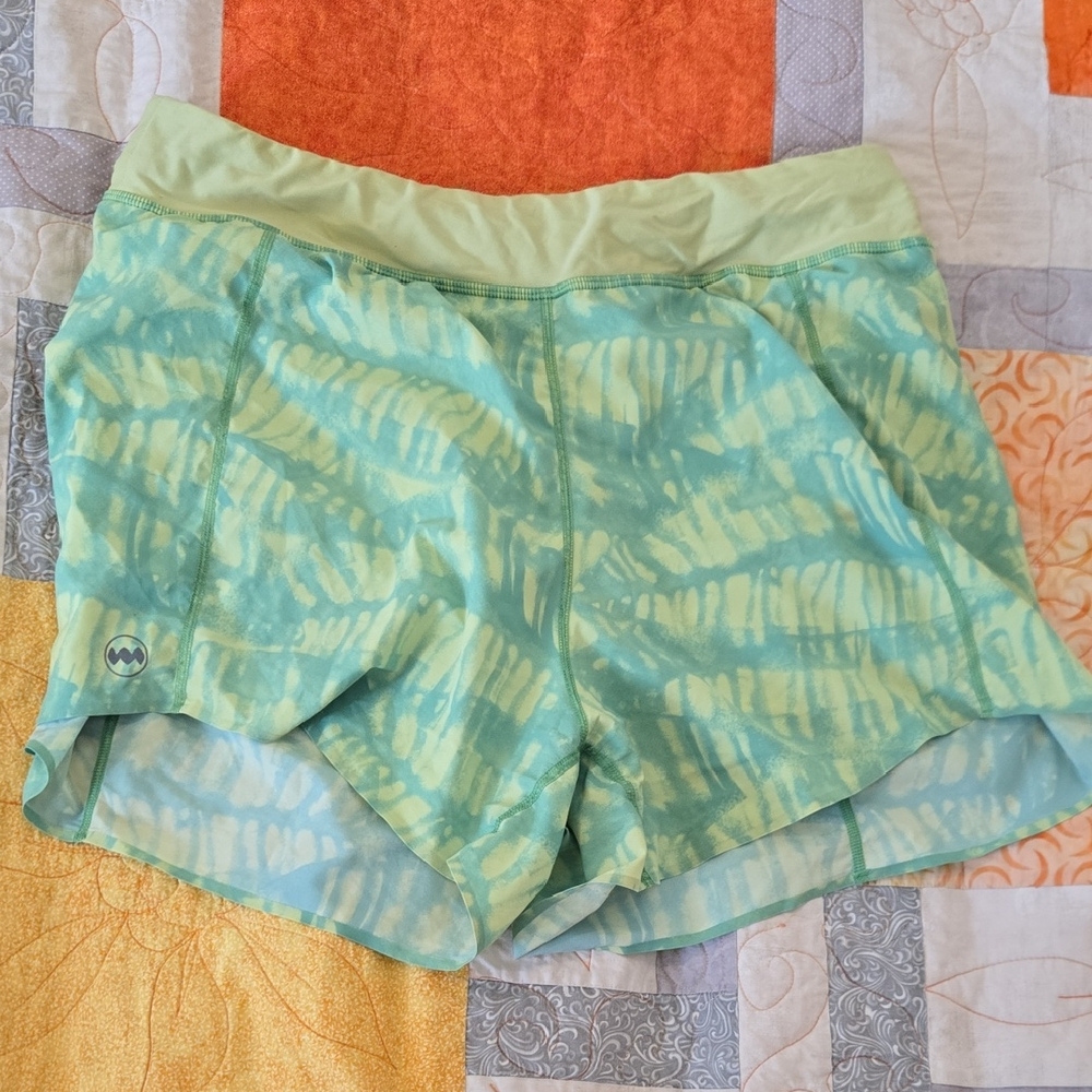 Janji Women's Cadence 4" Shorts - Medium